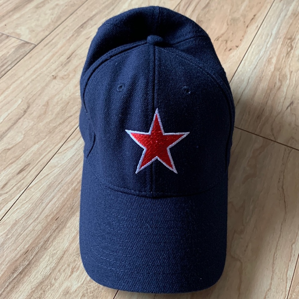 Legacy Athletic dark blue men’s hat